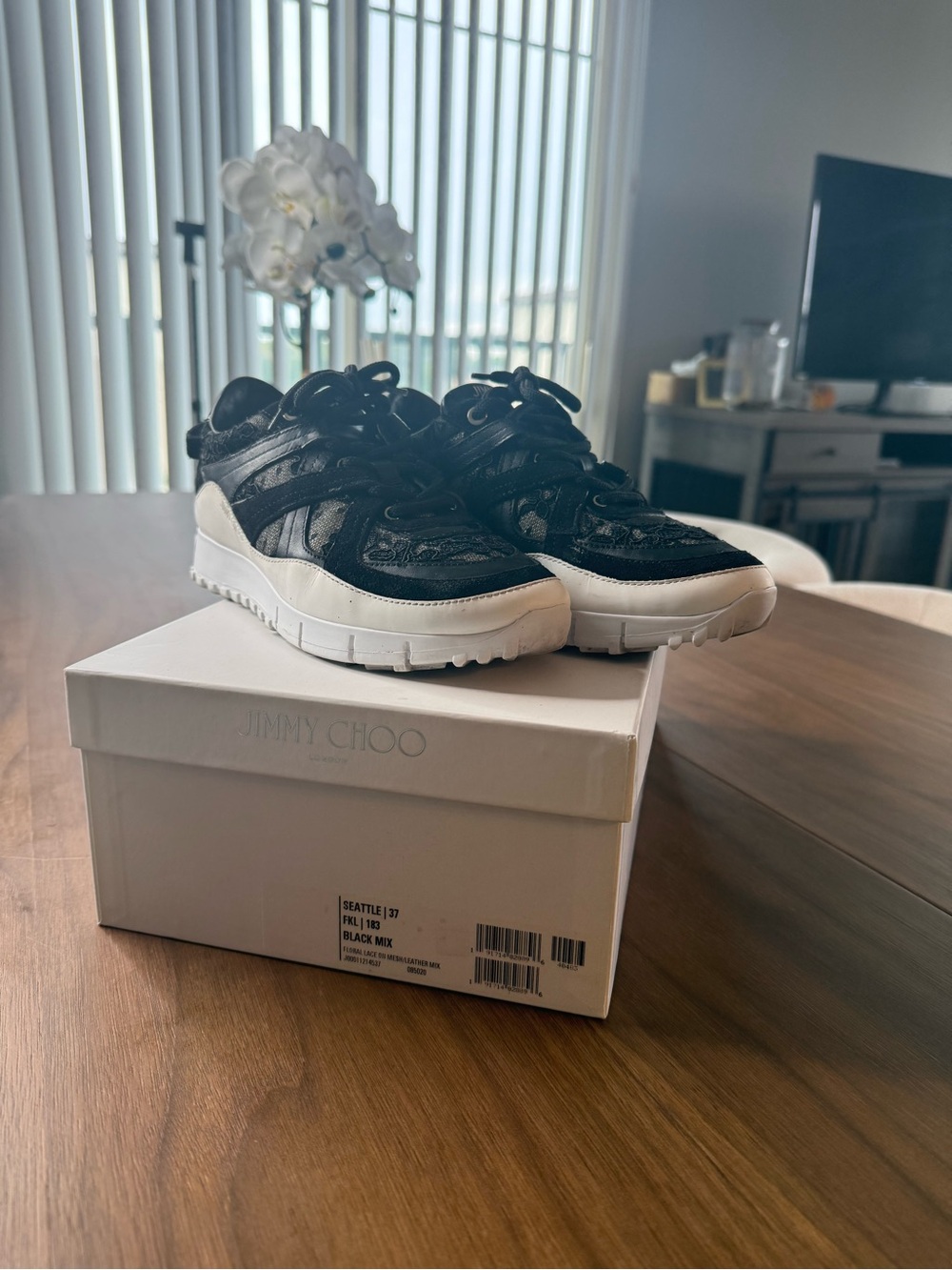 Jimmy Choo Black Low-Top Sneakers